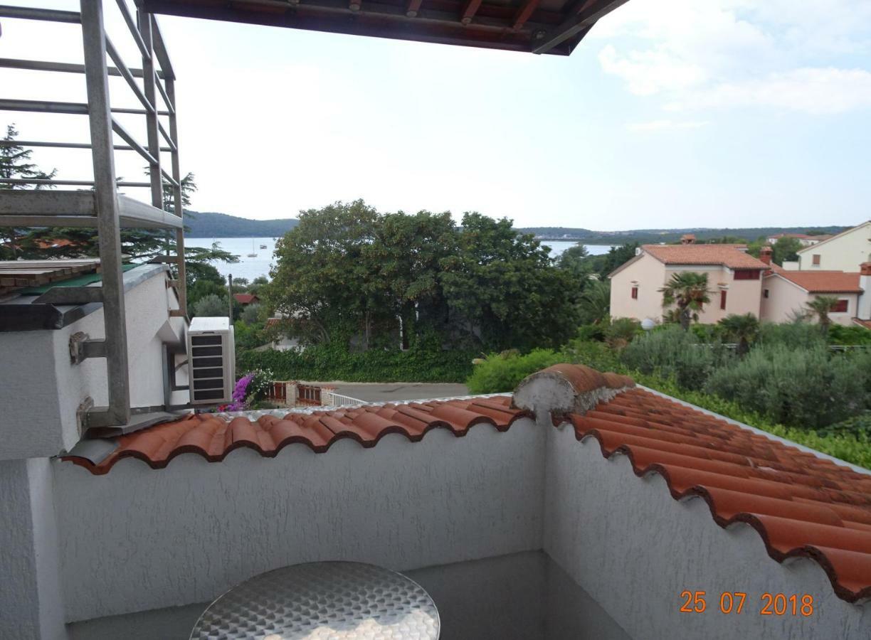 Apartamento Casa Bianca Medulin Exterior foto